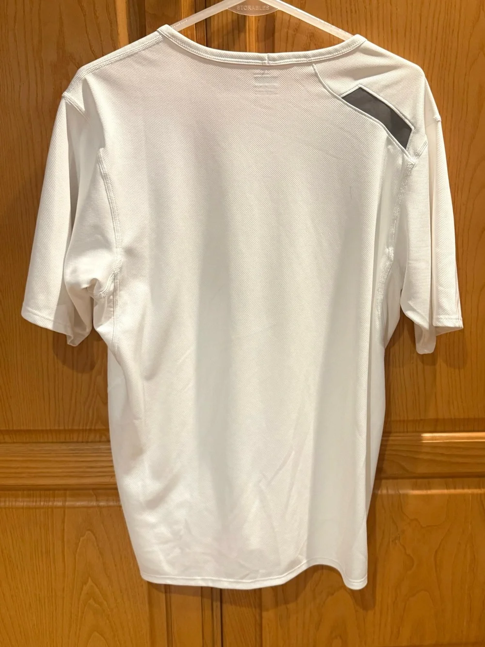 Nike Dri-FIT White Mesh Athletic Short Sleeve Shirt Men’s Size Medium